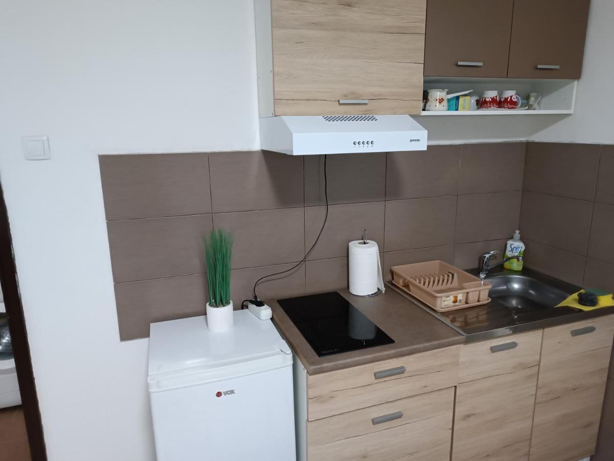 Sleep&Go Apartment เบลเกรด ภายนอก รูปภาพ
