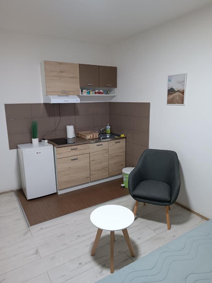 Sleep&Go Apartment เบลเกรด ภายนอก รูปภาพ