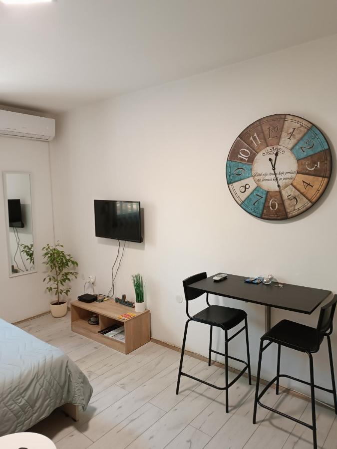 Sleep&Go Apartment เบลเกรด ภายนอก รูปภาพ